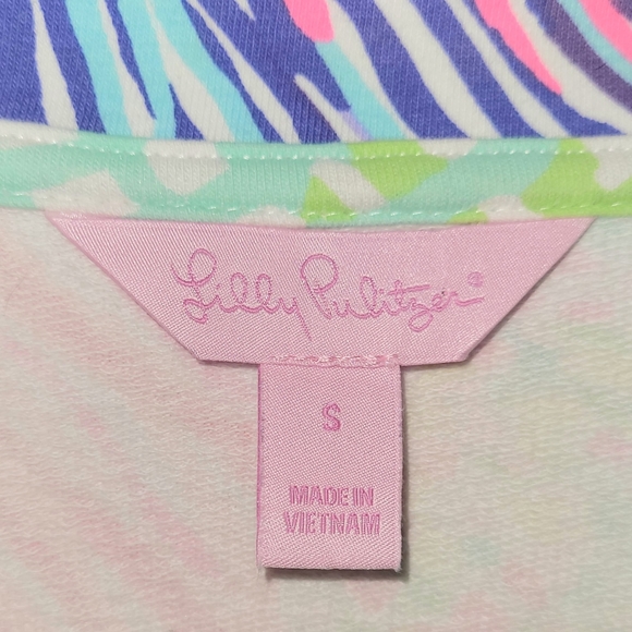 Lily Pulitzer Leona Full Zip - Picture 4 of 8
